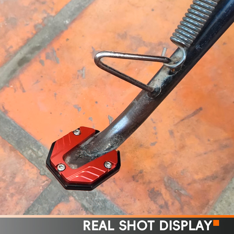 Universal motocicleta bicicleta kickstand extensor base pé suporte lateral extensão pé almofada suporte placa de estacionamento acessórios moto