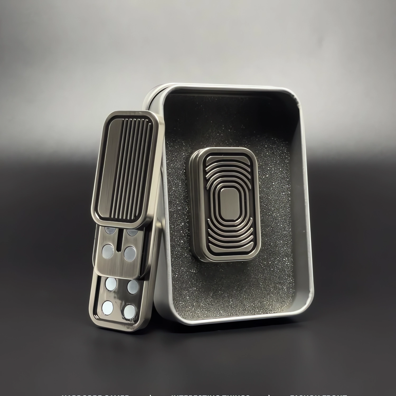 Cursore magnetico con triplo spinta, cursore magnetico per agitazione, giocattolo con cursore spingere ADHD a forma di fotocamera, pressione in metallo, clic su giocattoli agitati per alleviare lo fatica e l'ansia