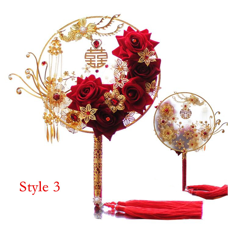JaneVini Luxe Gouden Bloemen Fan Ronde Rode Roos Kunstmatige Bruidsboeket Chinese Stijl Parel Kralen Wedding Boeket Bruid Fans
