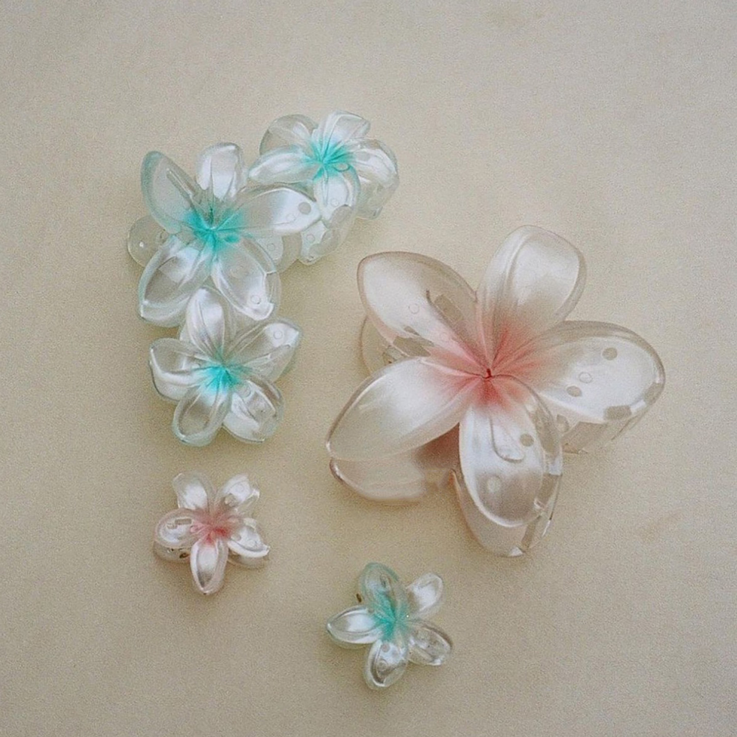 Bohemia Style Flower Hair Claws para mulheres, Crab Clamp, presilhas, gradiente hairpin, grampos de cabelo, praia havaiana, acessórios para meninas
