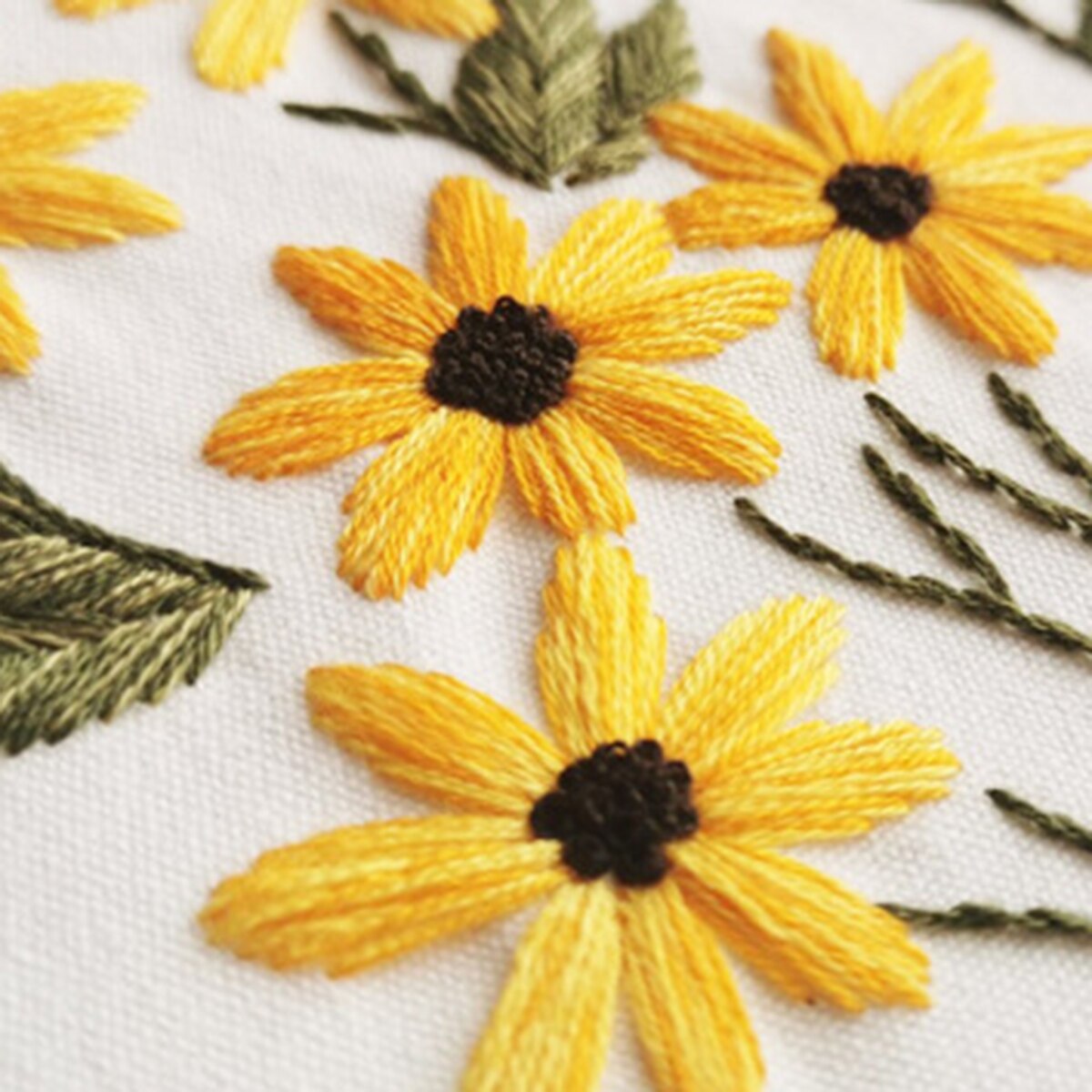 Handcraft Traditional Embroidery Tools Set Sweet Style Flower Grass Leaf Plant Pattern DIY Suzhou Embroidery Supplies Kit