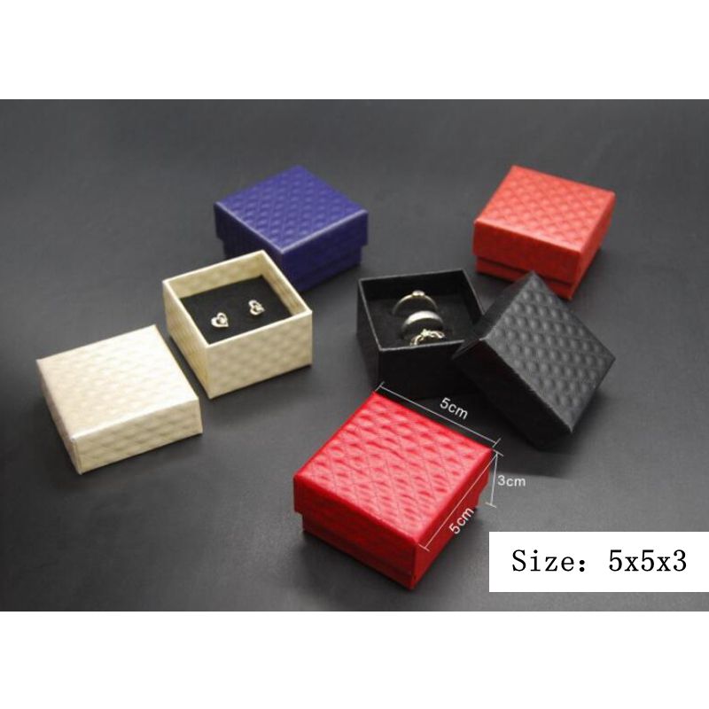 4 kleuren vierkante vorm sieraden doos oorbellen ringen geschenkdozen vierkante doos 5X5X3 cm