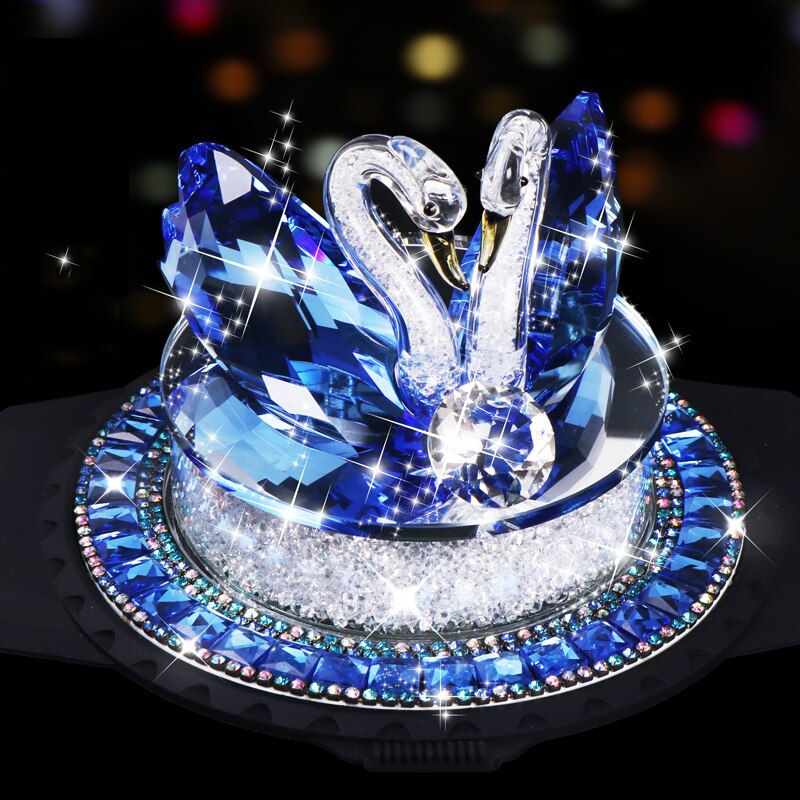 Krystallsvan bil ornament dekorasjon interiør bil parfyme kjøretøy dashbord ornament fødselsdag til kvinnelige jenter