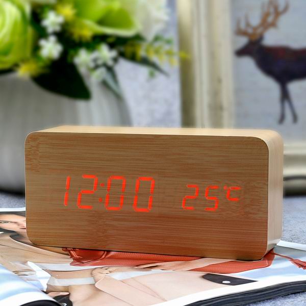 Beste High-End Klokken, Thermometer Wekker Led Digital Voice Tafelklok, 13 Kleuren Digitale Klok Batterij/Usb Power: bamboo red