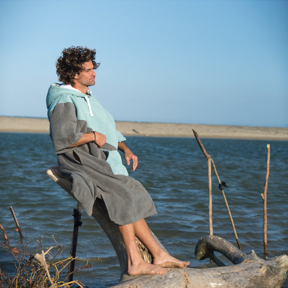 Schwimmen Tauchen Mit Kapuze Bademantel Verdicken Ändern Kleid Poncho warm Halten Mikrofaser Handtuch Winddicht Winter Surfen Schnell Trocknend Mantel