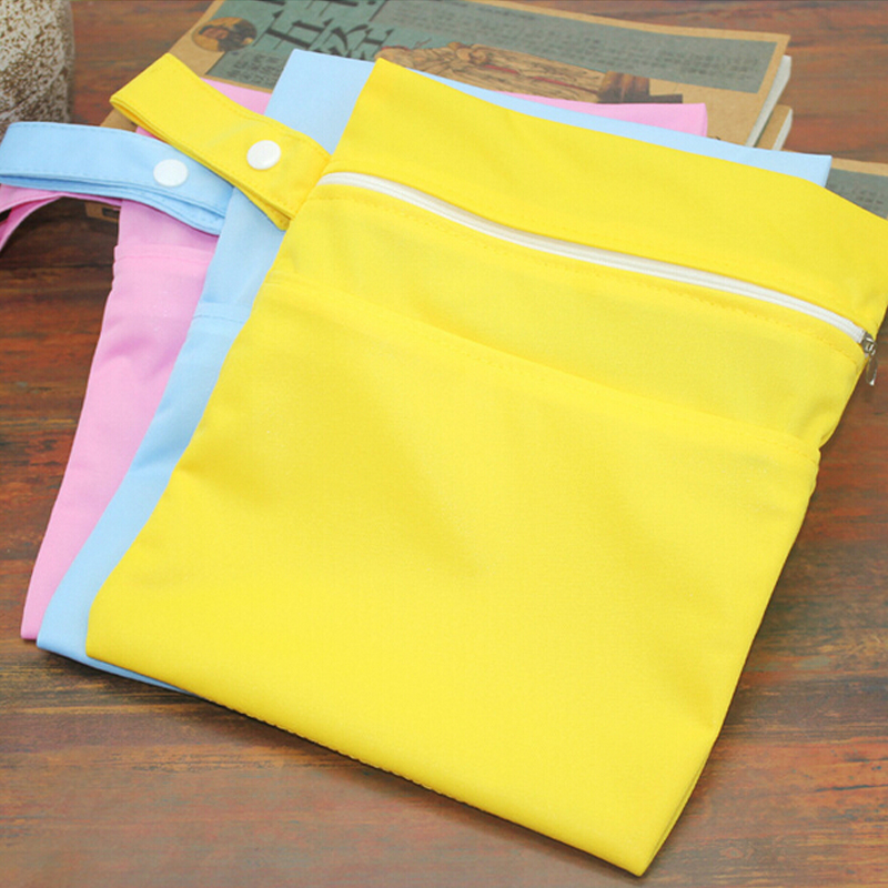 Bolsas de pañal reutilizable para bebés con cremallera doble bolsa húmeda/seca impermeable cochecito de pañales de tela húmeda colgando bolsa de neopreno de cubierta de pañal exterior