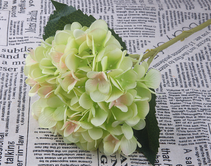 1 Branch Artificial Hydrangea Branch With False Leaf Silk Artificial Flower Wedding DIY Home Garden Decoration False Hydrangea: green