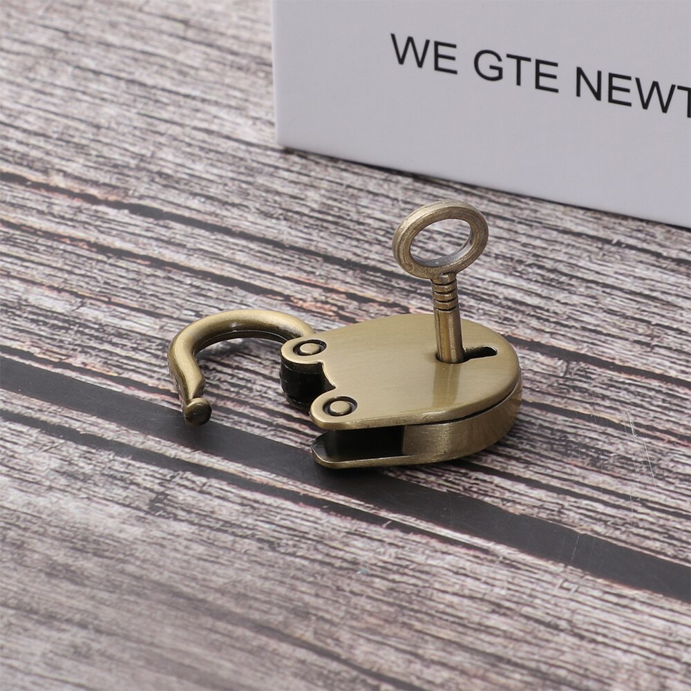 1Pc Mini Metalen Kat Hangslot Kleine Bagage Hangslot Sleutel Tas Slot Met Sleutel Tas Bagage Decoratie Accessoires 4 Kleuren beschikbaar