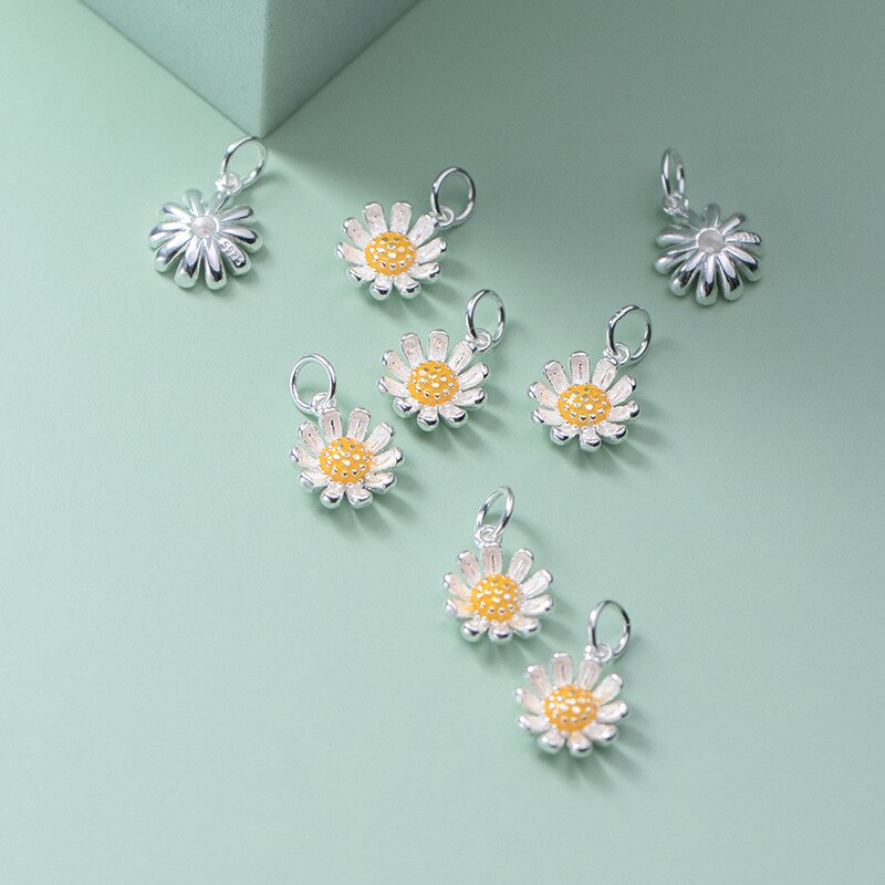925 Sterling Zilver Mooie Geel Daisy Bloem Charms Ambachten Gehele S925 Zilveren Dangle Hangers Diy Fijne Sieraden Bevindingen