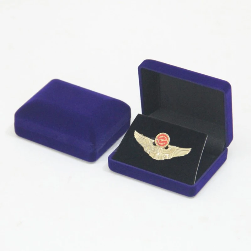 Fine Badge Medal Packaging Box Flocking Commemorative Coin Collection Organizer Jewelry Brooch Storage School Emblem Holder Case