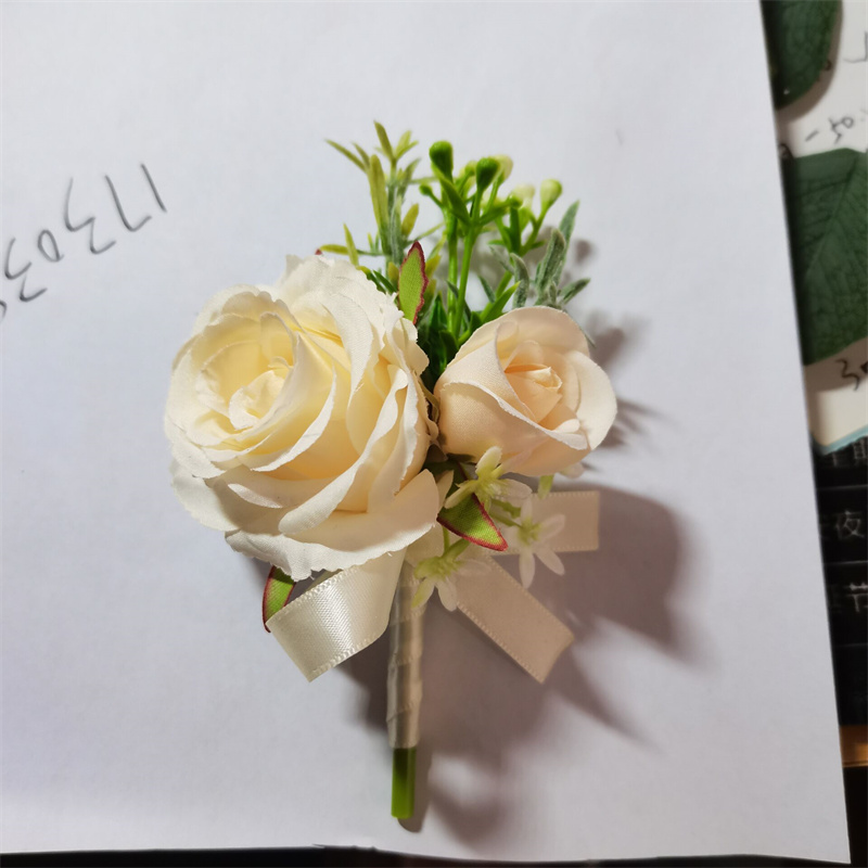 Beige Boutonnieres Blumen Künstliche Rosen Seide Weiße Corsage Knopfloch Trauzeugen Boutonniere für Männer Hochzeitsaccessoires: Gold