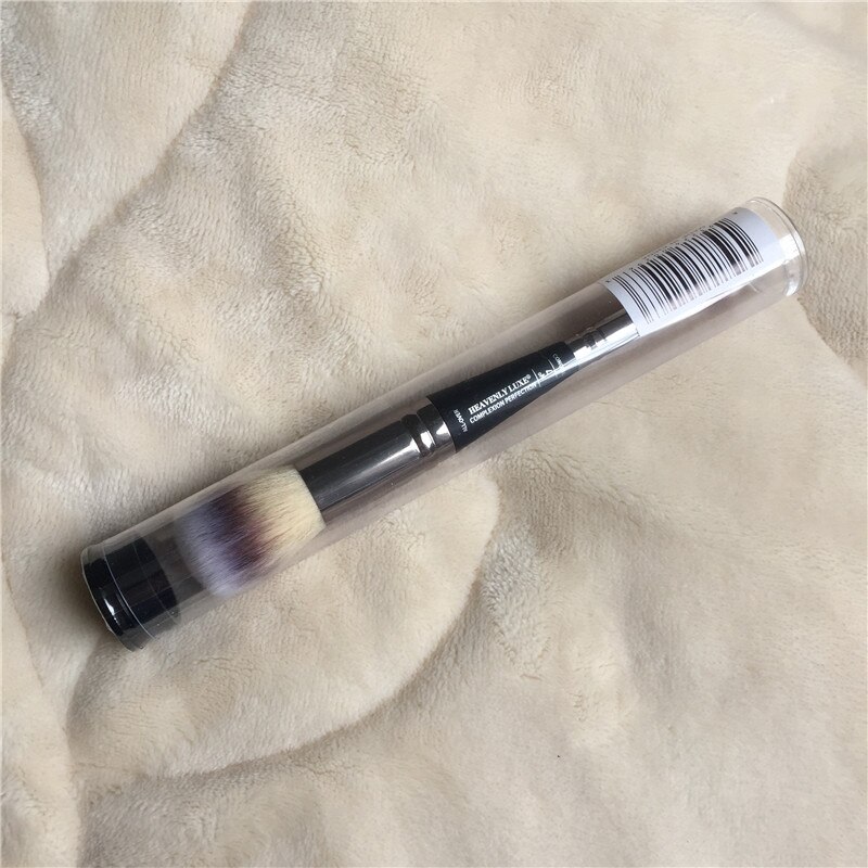 Pincel de maquillaje PERFECTION de doble punta, corrector de 7 bases, sombra de ojos, contorno, resaltado, herramienta de cosméticos de belleza: IT7-with-tube