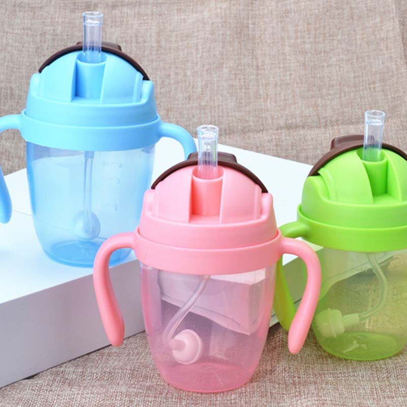 Baby Bottle Wide Mouth Cartoon Chicken Bottle Anti-flatulence PP Penguin Bottle 300ml Baby Bottle