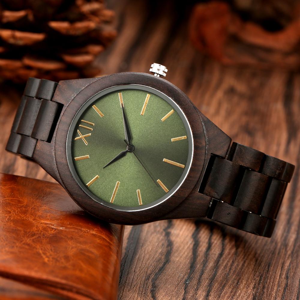 Elegante Ebbenhout Mannen Houten Horloge Eenvoudige Groene Wijzerplaat Zwarte Band Met Gouden Nagels Mannen Houten Horloge Duurzaam Vouwsluiting horloge