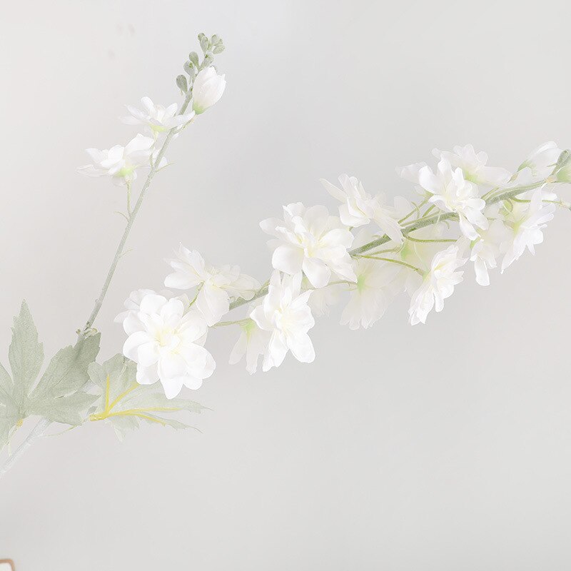 Smuk delphinium blomst gren flores silke kunstige blomster til hjemmebryllup dekoration fleur artificielle: Hvid