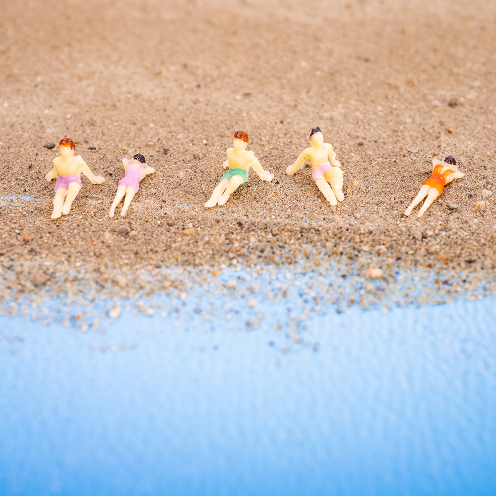 Escala 1:100 1:150, modelo de personas nadadas en miniatura, figuras de Material para mesa de arena de playa, de escena de paisaje, Kits de Diorama, 30 Uds.