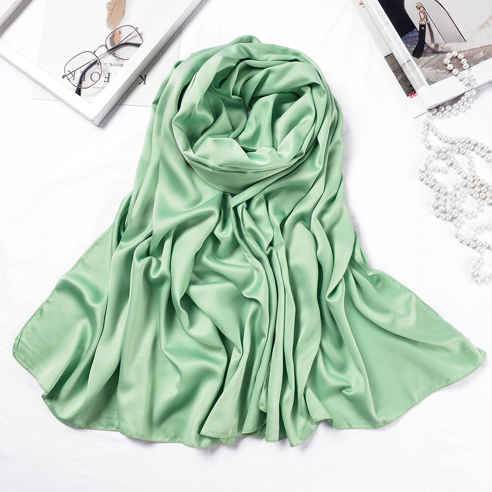Lange tørklæder sjaler ensfarvet silke satin hijab tørklæde til kvinder halstørklæde kvindelige 70*190cm store poncho tørklæder til damer: Grøn