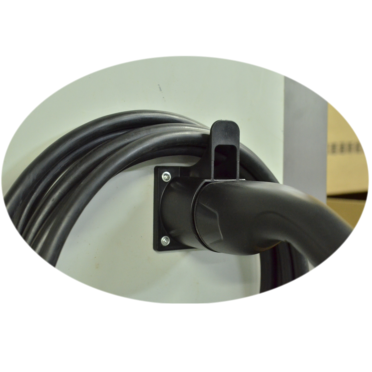 Holder til ladekabel til elbiler til type 2 -stik gb/t-krog type 1