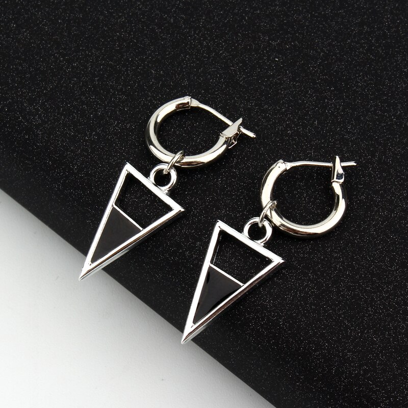 1Pair Women Triangle Enamel Hoop Earrings Hollow Geometric Pendant Earring Simple Ear Jewelry Accessory E118