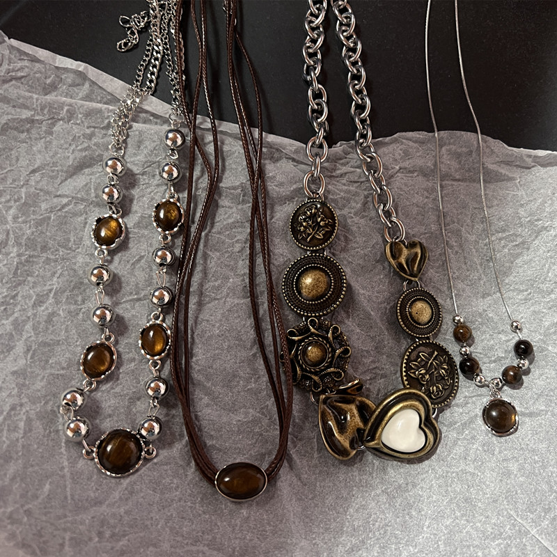 Vintage lederen bruine stenen hanger ketting stapelen choker temperament sleutelbeen ketting voor vrouwen meisje herfst winter ketting