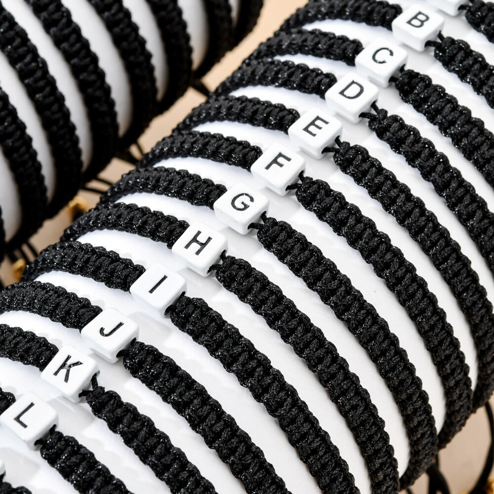 Zmzy A-Z Set Zwart Touw Geluk Armbanden Paar String Gevlochten Vriendschap Sieraden Voor Vrouwen 26 Letters Charm Naam Armband Mannen