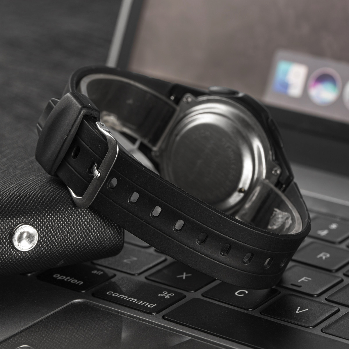 Russian Talking Wristwatch for the Blind and Elderly or Visially Impaired People Electronic Sports Speak Watch 768N