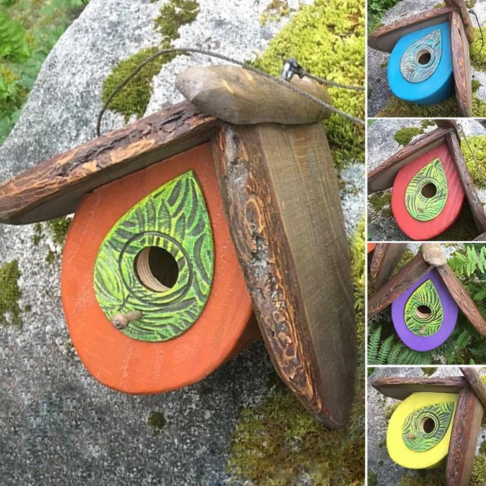 Casa de madera colgante para pájaros, decoración tallada pintada a mano, accesorio para pajarera, Patio al aire libre, Ga R4n2