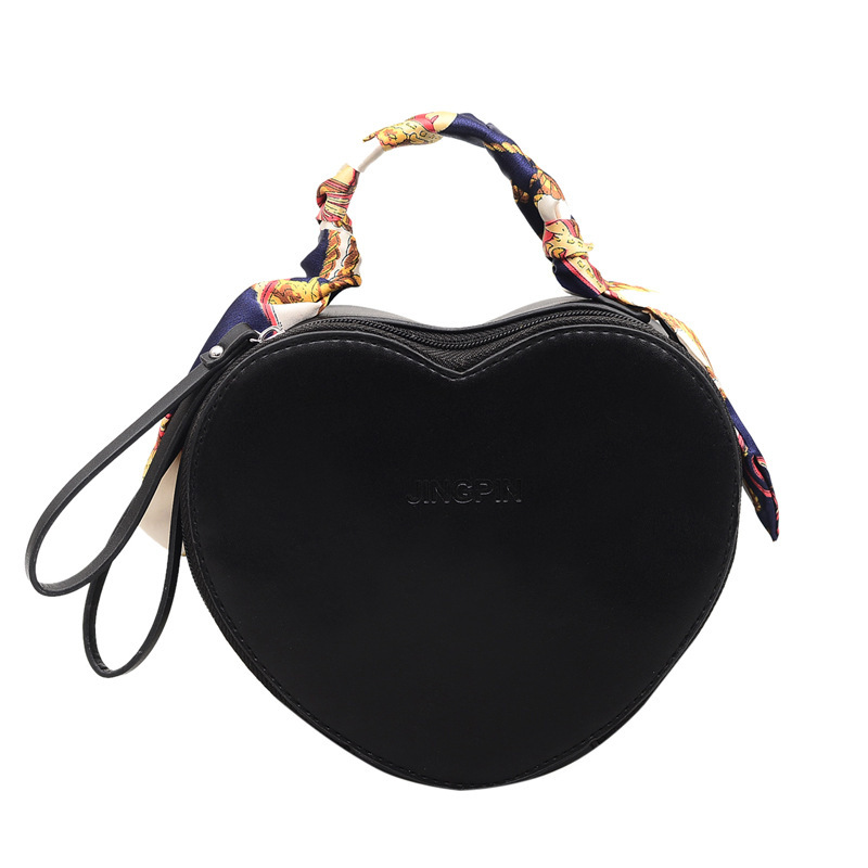 Sac de messager en cuir PU femmes en forme de coeur solide couleur sac à main foulard en soie dames sac à main femmes mince sangle sac à bandoulière