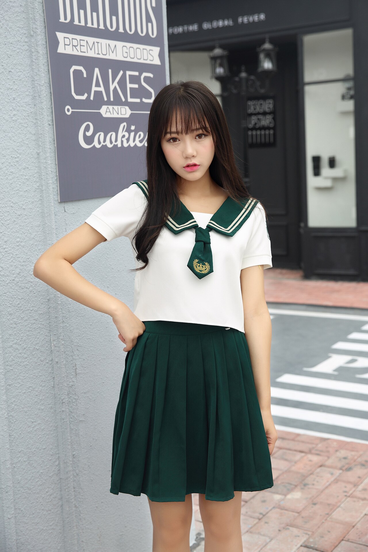 Girl Japanese Uniform Sailor School Uniform Set Plus Size XL White-Green Skirt Short Sleeve Shirt