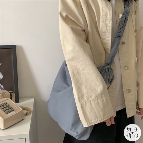 2022 hopfällbara kvinnor handväska toe dam casual canvas väska estetiskt elastiskt band axelväska strand bolsa: B