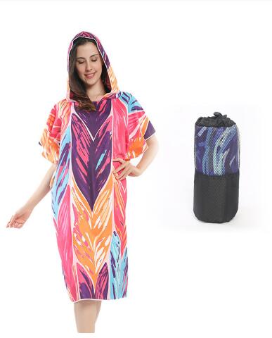 Quick Drying Changing Robe Beach Towel Outdoor Sports Hooded Bath Towel Poncho Soft Beach Swimming Towels Cloak: 1