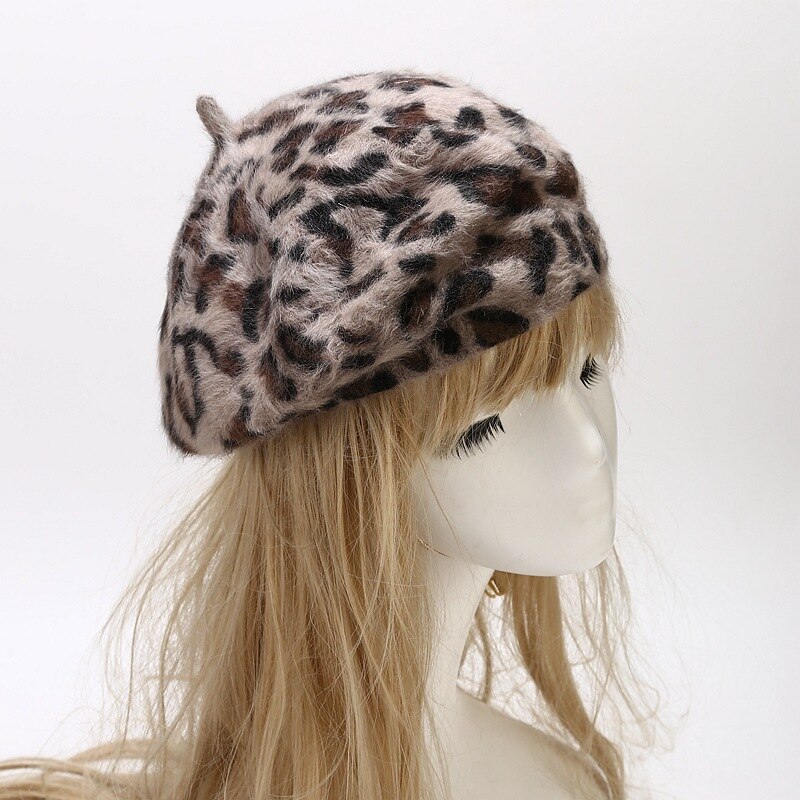 Boinas de leopardo con pelo de conejo peludo para mujer, sombreros de punto con estampado de animales, cálidos y acogedores, novedad, , invierno,