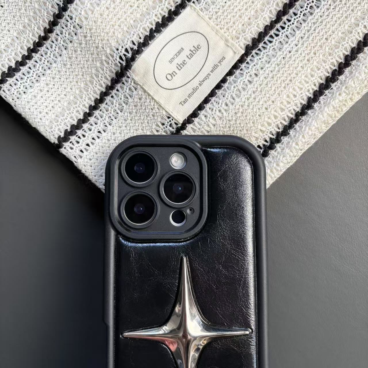 Luxe Metalen Ster PU Lederen Telefoon Cover Case Voor iPhone 16 15 14 13 12 11 Pro Max schokbestendig Beschermende Mannen Vrouwen Stijlvolle Gevallen