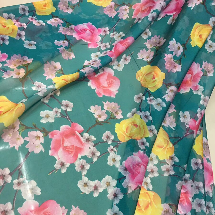 Chiffon Rose stof polyester stof Dunne stof mode shirt stof Bloemen gedrukt chiffon