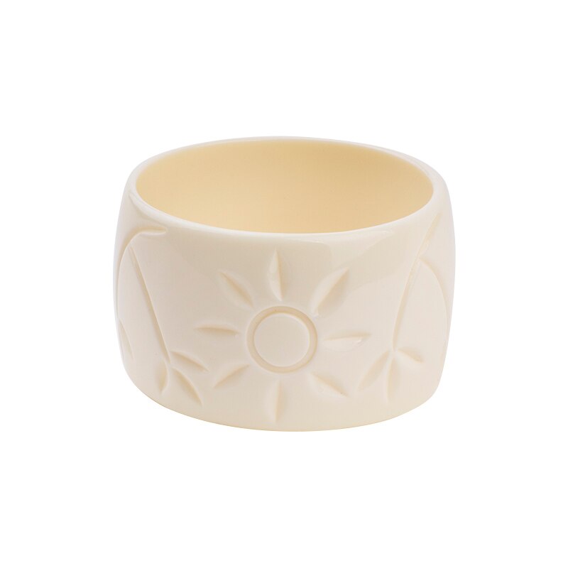 Brazalete de resina de con grabado de flores del sol para mujer, brazaletes de , Pulseras anchas acrílica para mujer, abalorio Simple, joyería para: creamy white