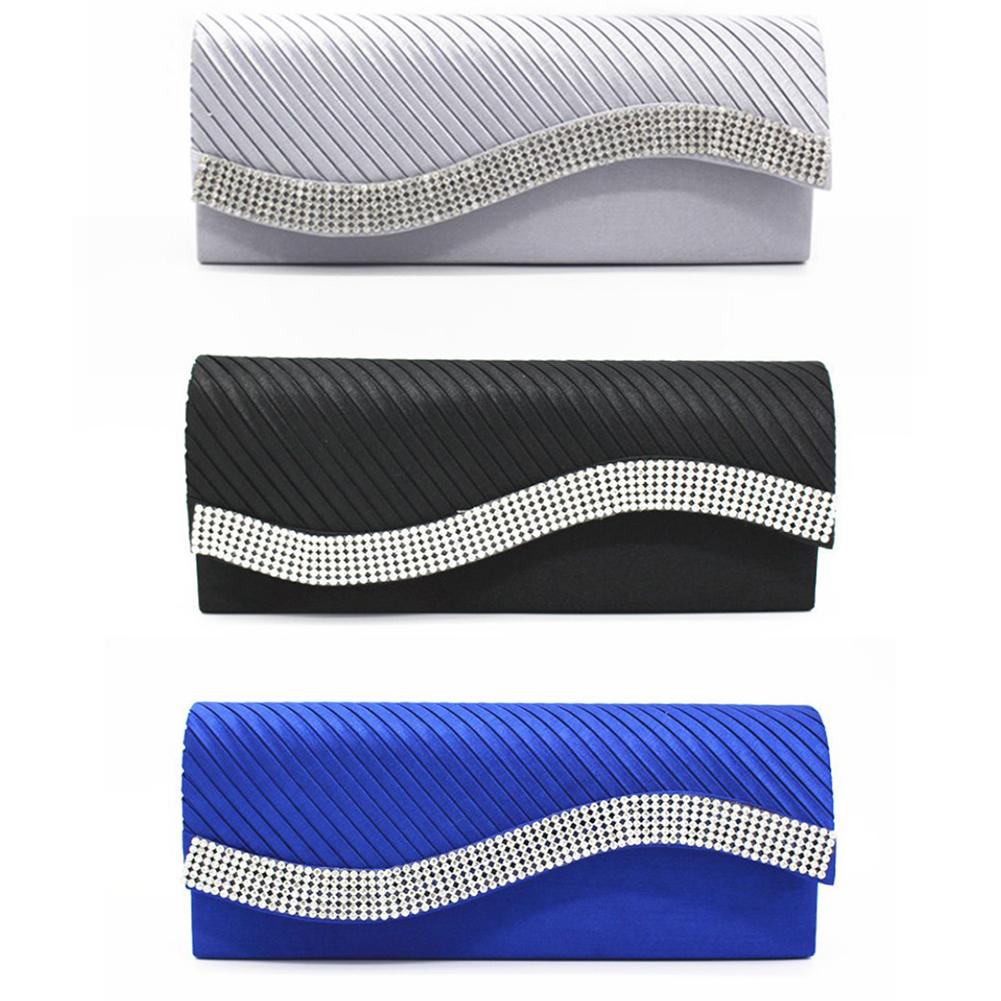 Kvinnor kväll budväska kuvert clutch festväskor lyx band handväska för dam bankett bröllop kedja axel crossbody väska
