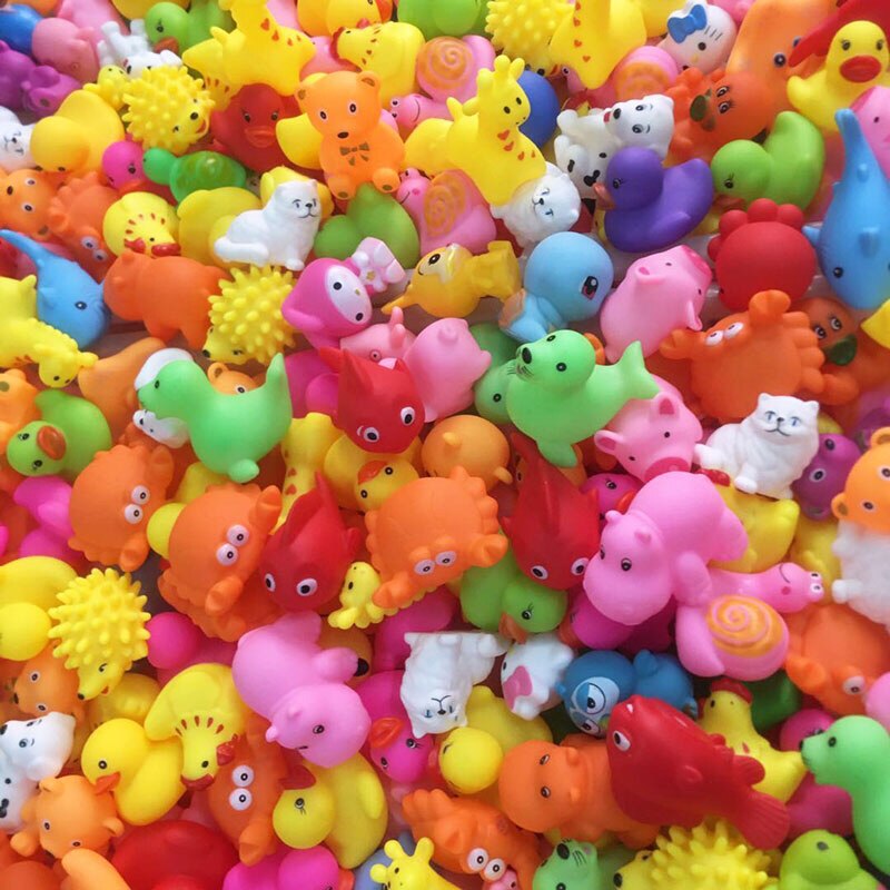 12 Stuks Leuke Dieren Zwemmen Water Speelgoed Kleurrijke Zachte Rubber Float Squeeze Sound Piepende Bathing Toy Baby Bad Badkamer Speelgoed