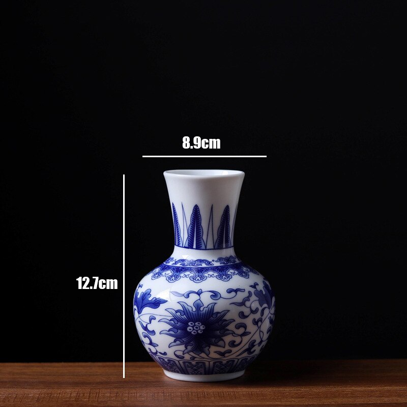 Chinese Style Blue and White Porcelain Vase Mini Vase Small Ornaments Ceramic Crafts Complex Home Decoration Dried Flower Vase: F