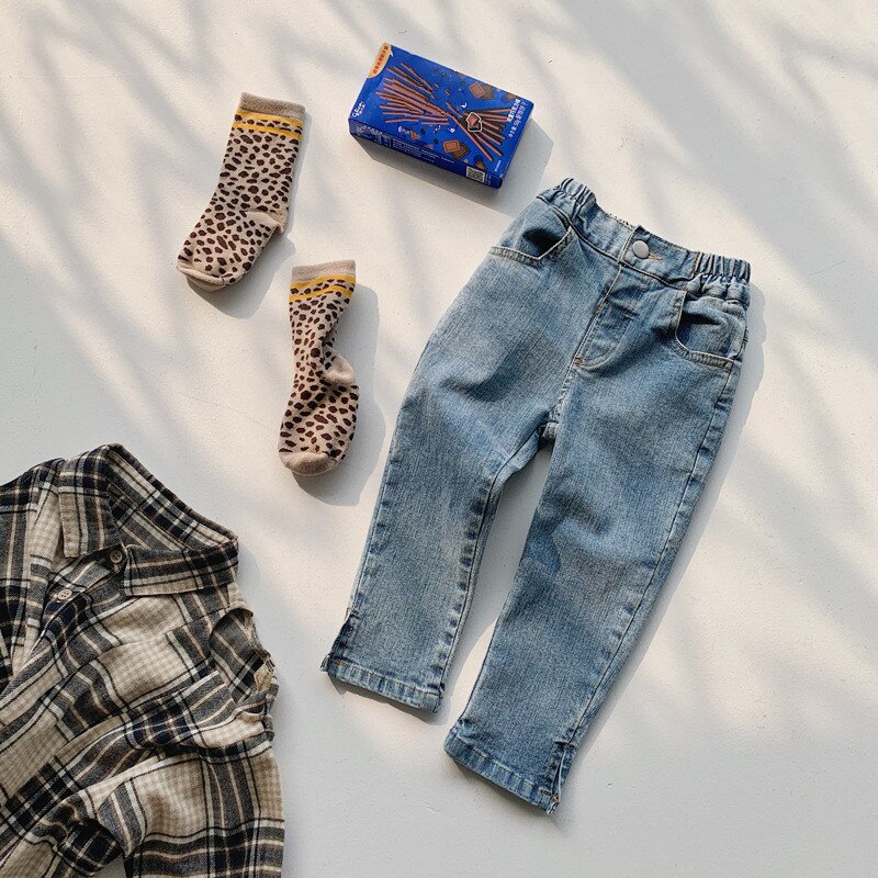 2021 primavera nuovo stile coreano neonate pantaloni di Jeans tinta unita bambini Jeans Skinny pantaloni Casual per bambini All-match