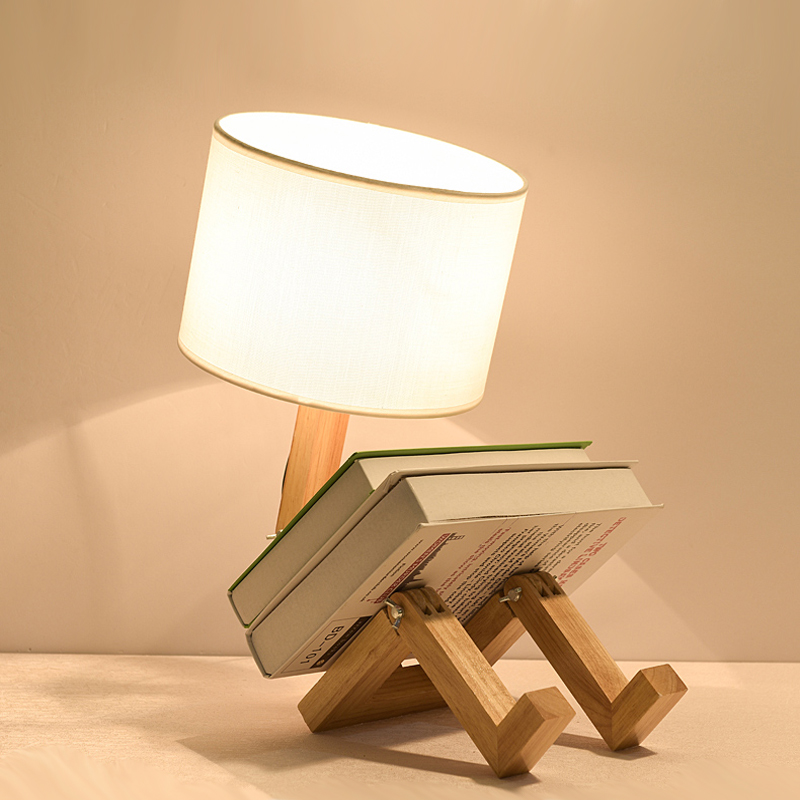 Lampe de Table créative en forme de Robot en bois, lampe de bureau de lecture à la pour étude intérieure, veilleuse décorative nordique moderne pour bureau