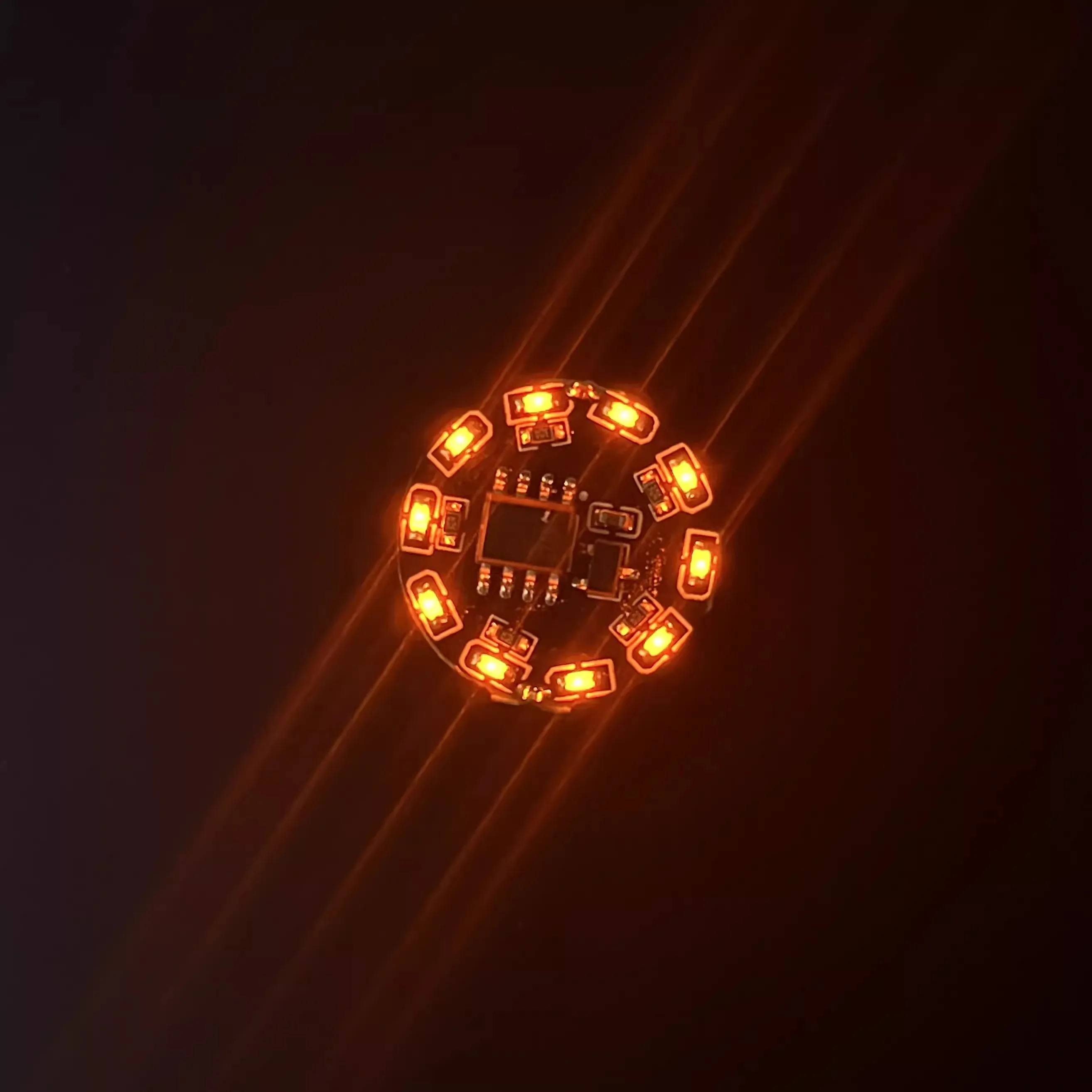 1Pcs 16Modes Magnetic Control Lamp Wireless Led Light for Diy Robots/cars Toys Model Making Scene Materials with Battery: green