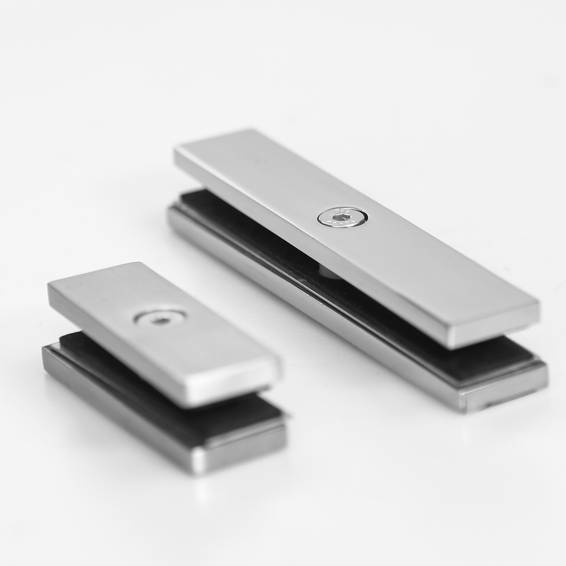 Stainless Steel 316 180 Degree Glass To Glass Long Flat Clamp