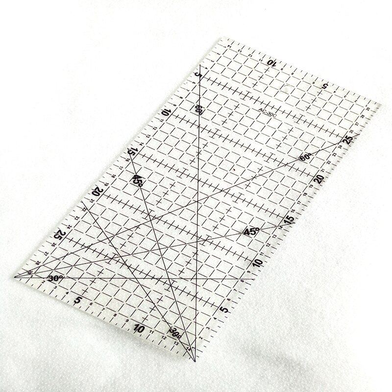 Bestel Universele liniaal 15 x 30 cm Omnigrid voor € 21.93 of voo