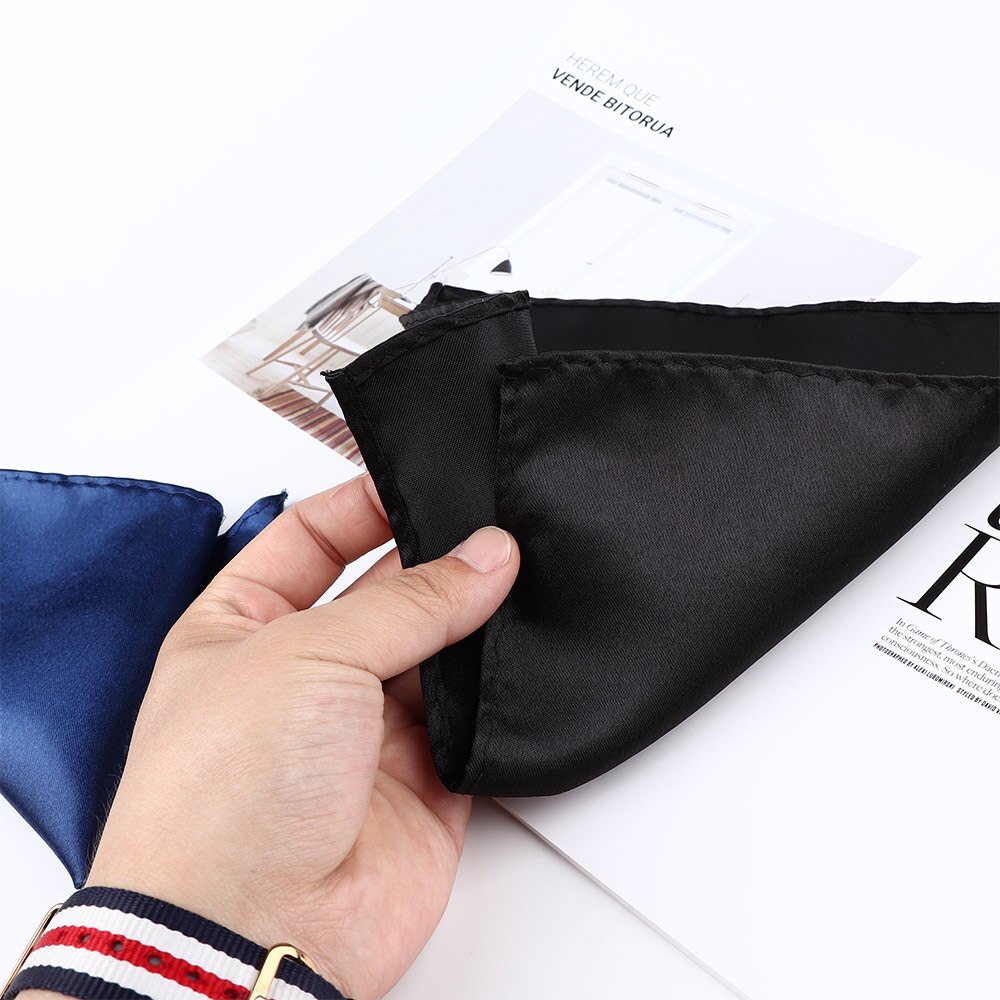 Écharpe carrée noire rouge bleu | Costume blanc homme, accessoires serviette de poche pour Banquet de mariage anniversaire