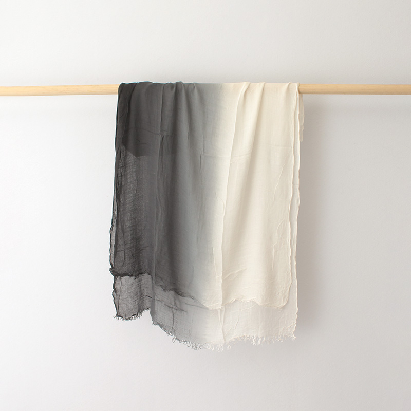 Foulard ombré Modal pour femmes, léger, froissé, en coton au toucher, châle, enveloppe de plage, dégradé de couleur 100% x 75, 200