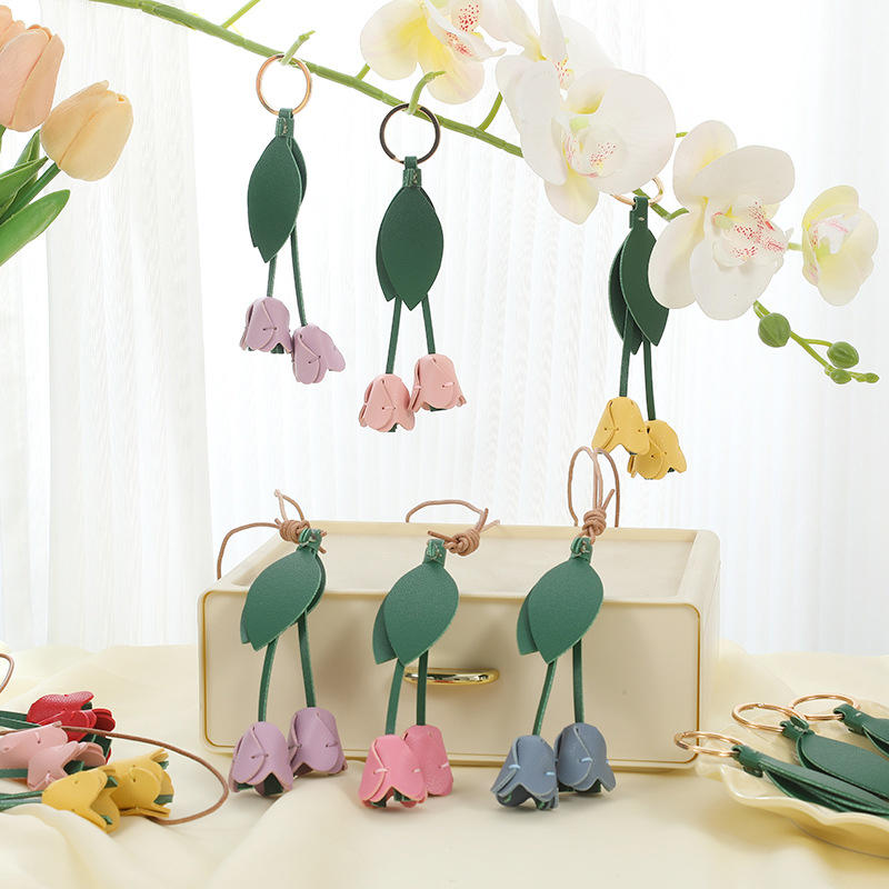 Elegante lederen accessoire handgemaakte lederen bloemen Ringen met de hand versierd Hangeraccessoire voor gebruik Gewone sleutelgereedschap