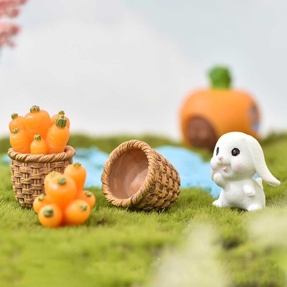 Mini Rabbit Statue Easter Bunny Model Resin Miniature Toy Micro Landscape Cartoon Carrot House Fairy Home Garden Decoration