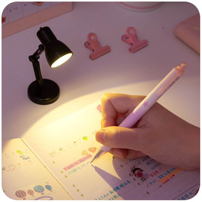 Study Readig LED Desk Lamp Book Clip Bedroom Battery Powered Table Light Eye Protection Flexible Bookmark Night Light