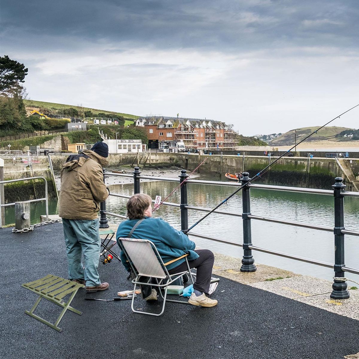 1pcs Outdoor Foldable Chair Stool Portable Aluminium Alloy Simple Stool Chair Seat For Camping Outdoor Traveling Fishing