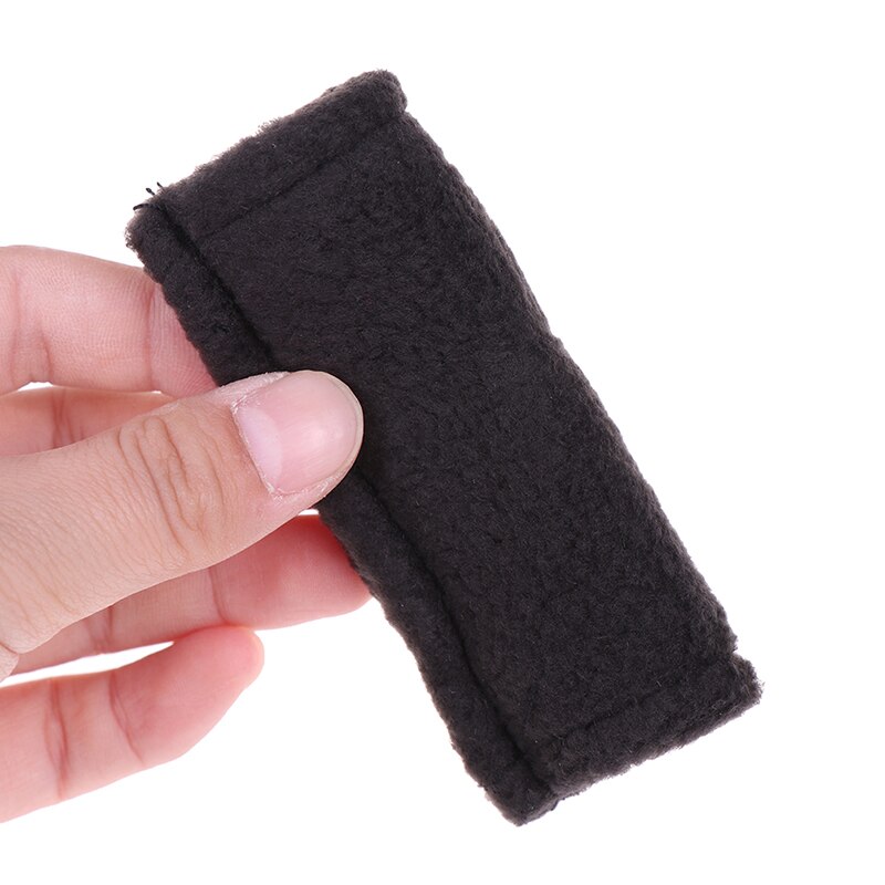 Snookerkeu's, stokreiniging, onderhoud, poetshoes, doek, poetsstok, poetsdoek, poolbiljartaccessoires